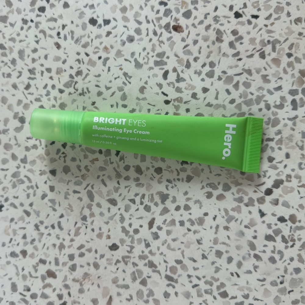 Hero Cosmetics eye cream illuminating bright